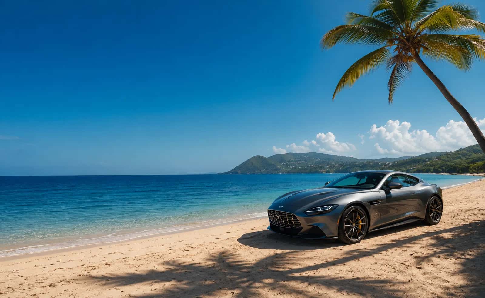 Voiture sportive sur une plage de Martinique